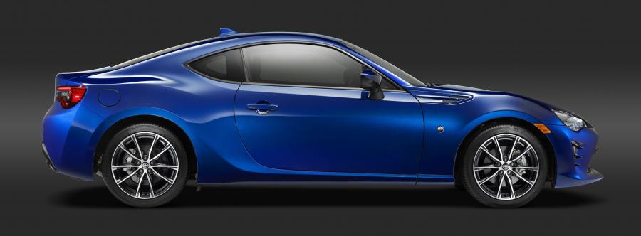  Toyota GT 86 2016 года  (US) (фото 27 из 30)